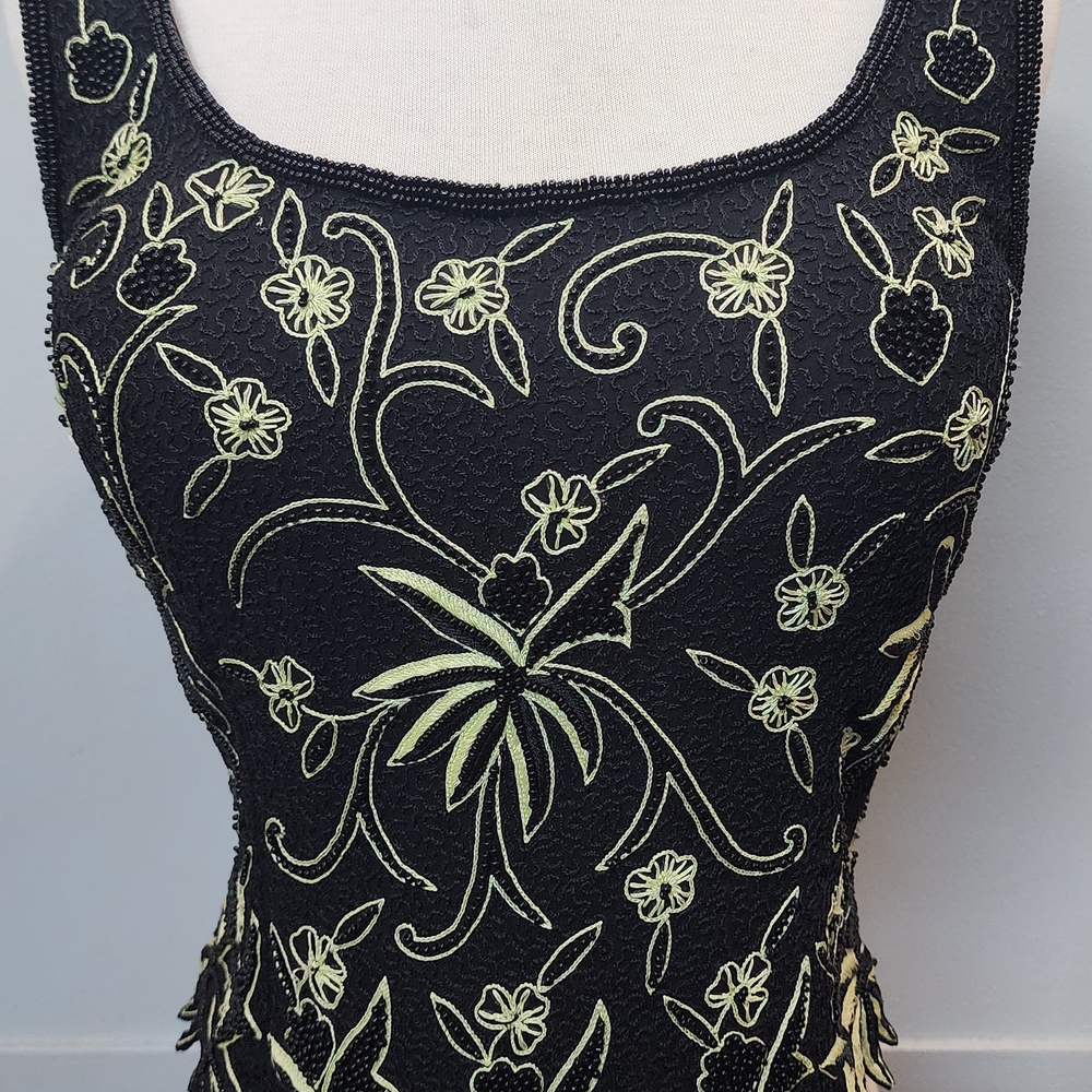 One Of A Kind Vintage Floral Embroidered Tank Top